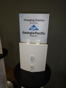 RENTAL: (4) RE-701 Charging Stations With Graphics -- Image 2